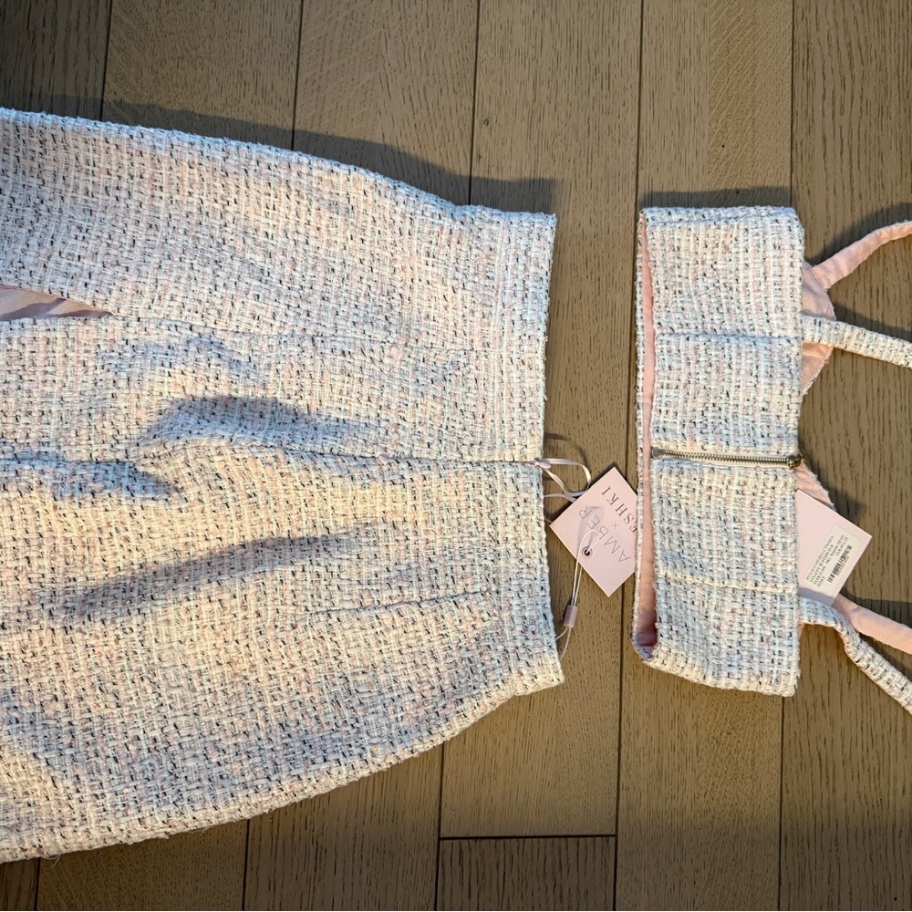 meshki tweed crop top and skirt set NWT Size small/medium - Picture 3 of 6